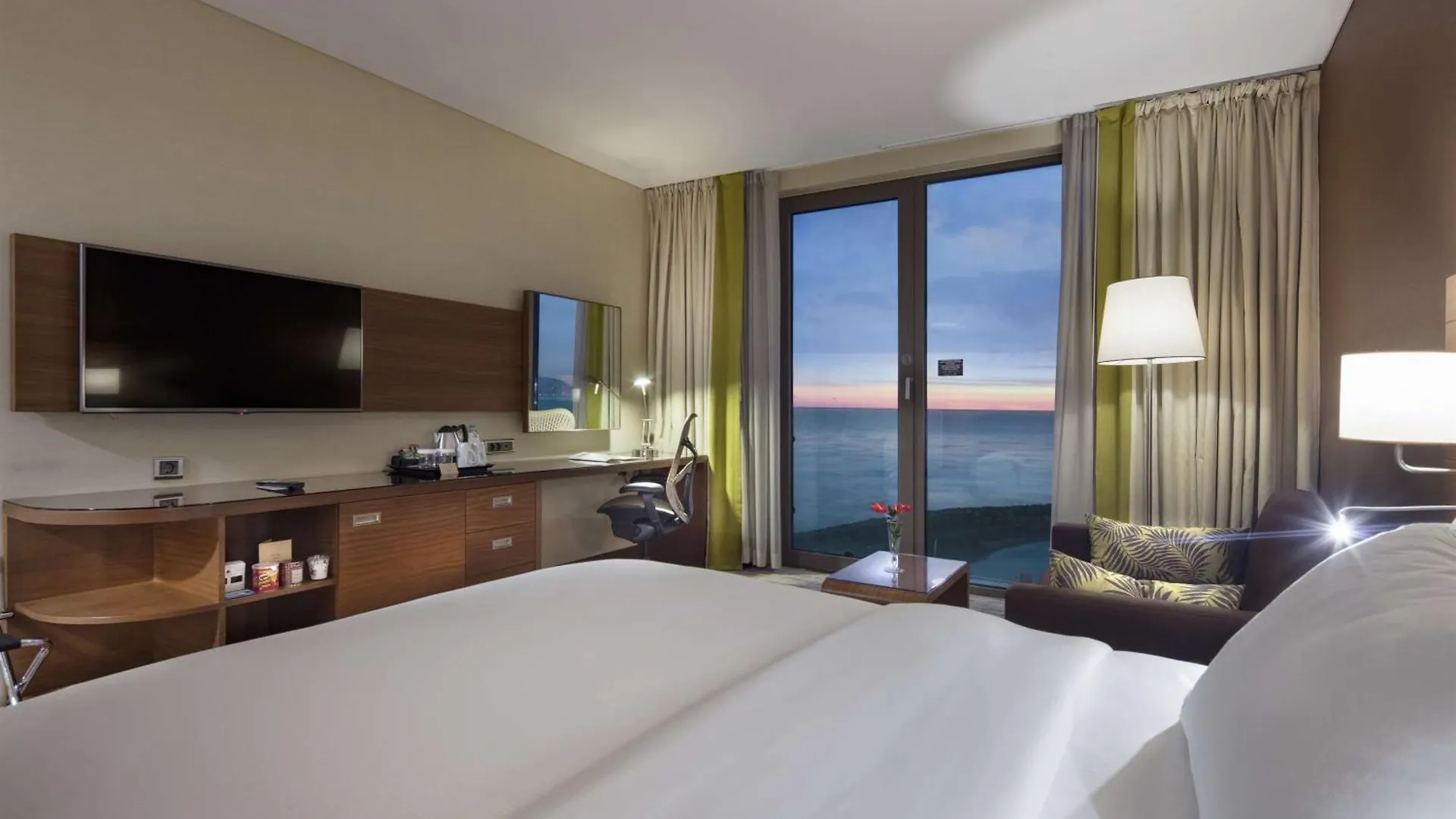 Hotel Doubletree By Hilton Trabzon