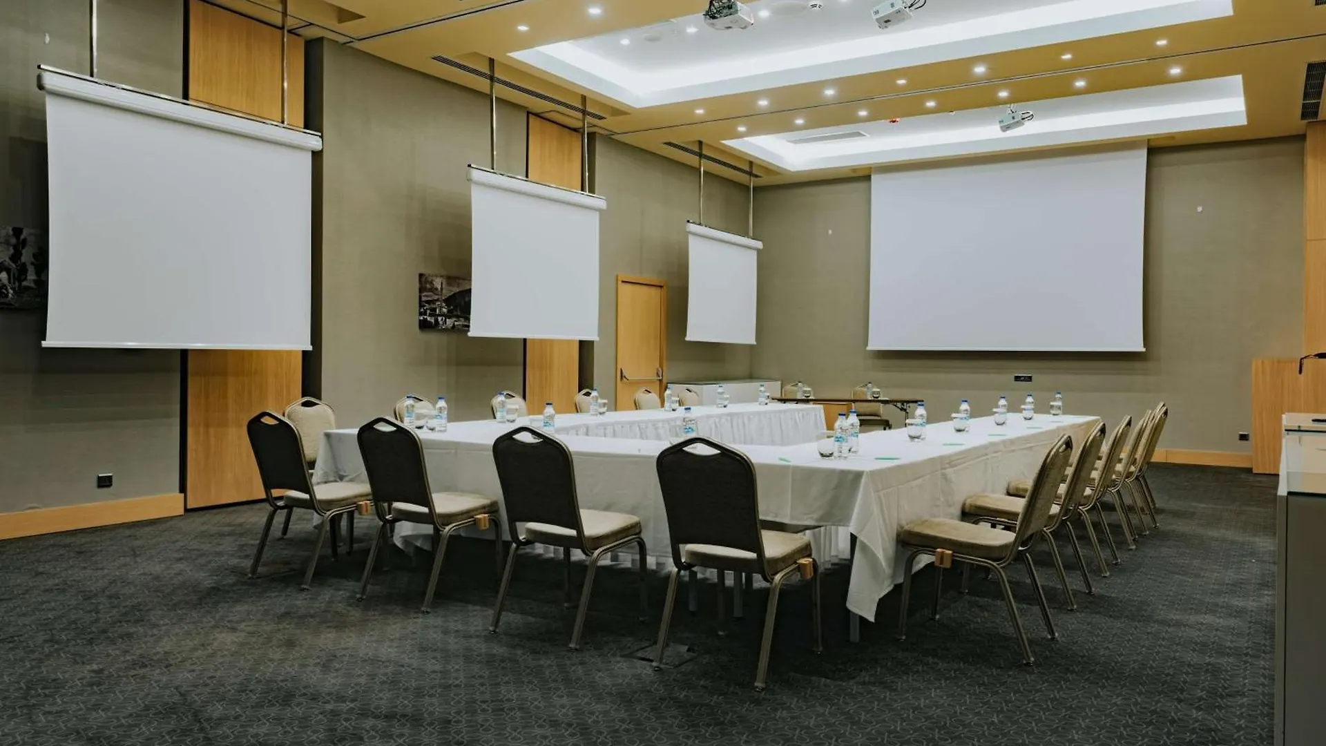 Hotel Doubletree By Hilton Trabzon