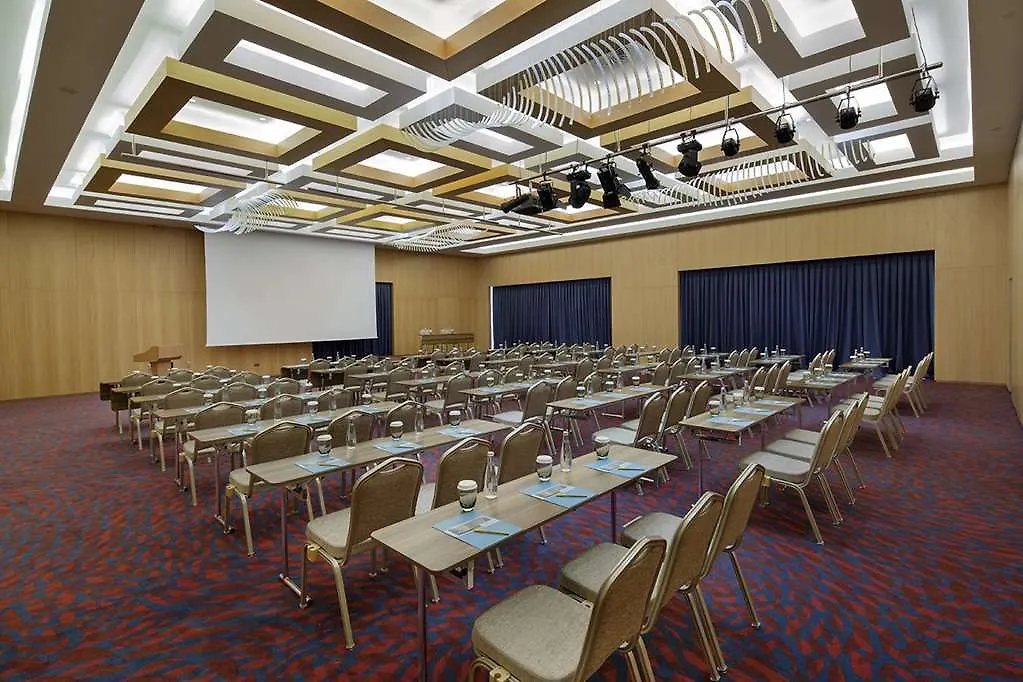 Doubletree By Hilton Trabzon Hotel 5*,